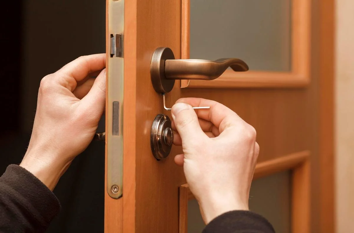 Schlüsselnotdienst: Schnelle Hilfe, wenn Sie ausgesperrt sind