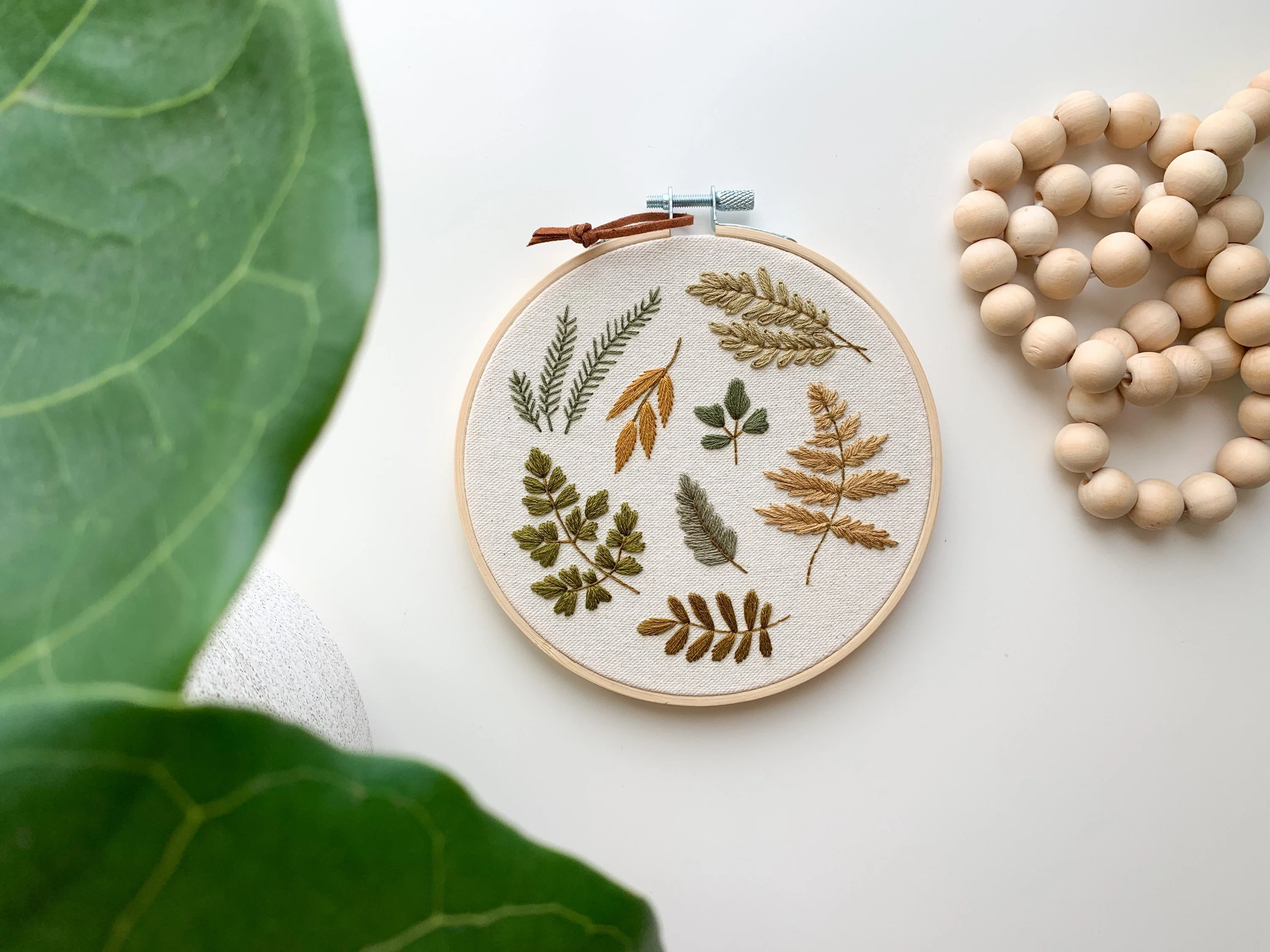 From Classic to Modern: Find Alluring Machine Embroidery Designs at Royal Present
