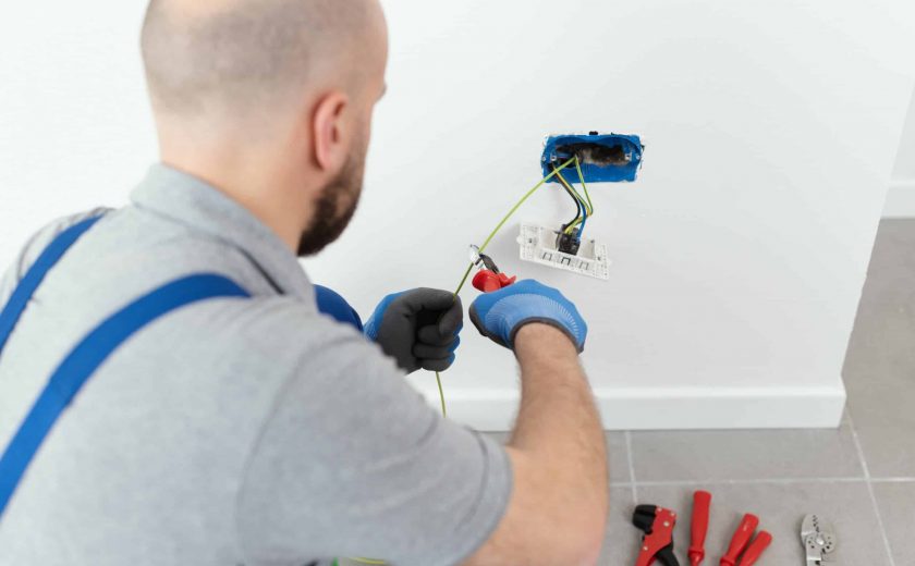 Häufige Mängel bei der Prüfung ortsveränderlicher elektrischer Betriebsmittel und wie man sie vermeidet